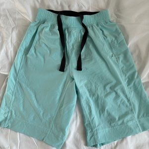 Lululemon Mens Short Teal